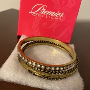 Premier designs four  price bracelet set